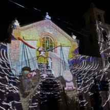 Christmas show: Iglesia de la Inmaculada Concepción with two little boats